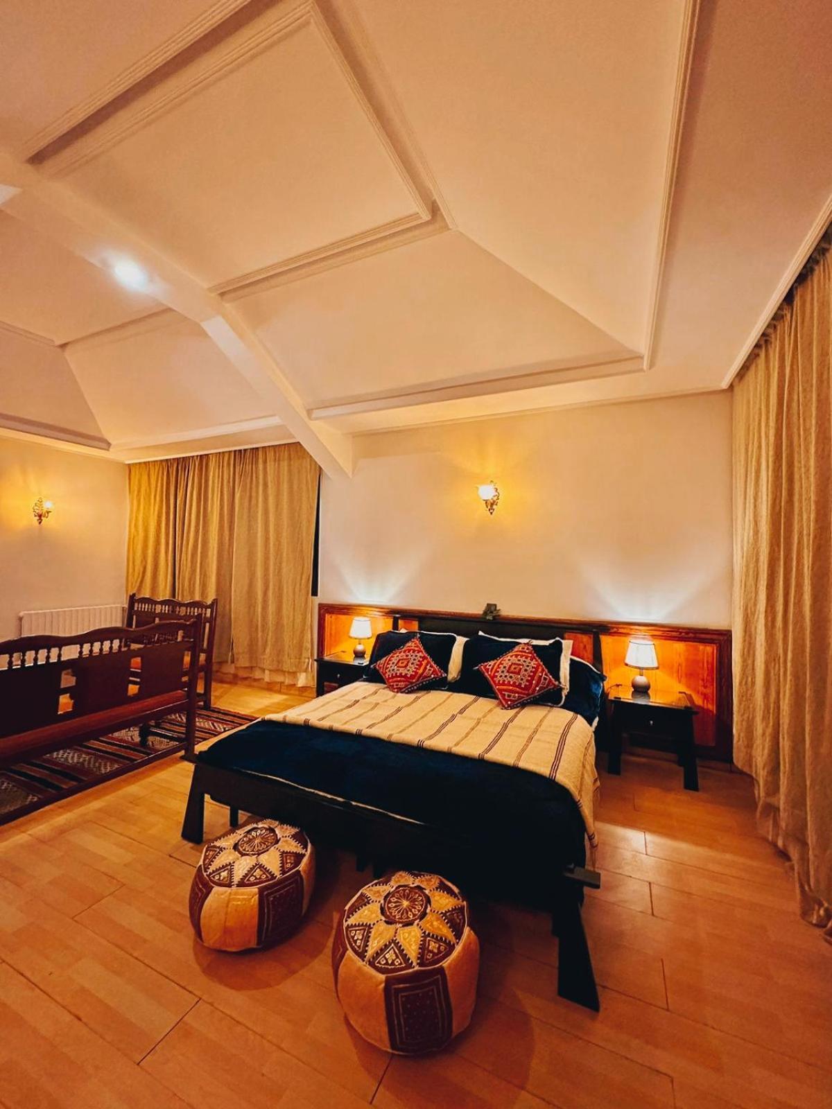 Amrouss Touristic Darmaroc 호텔 아즈루 객실 사진